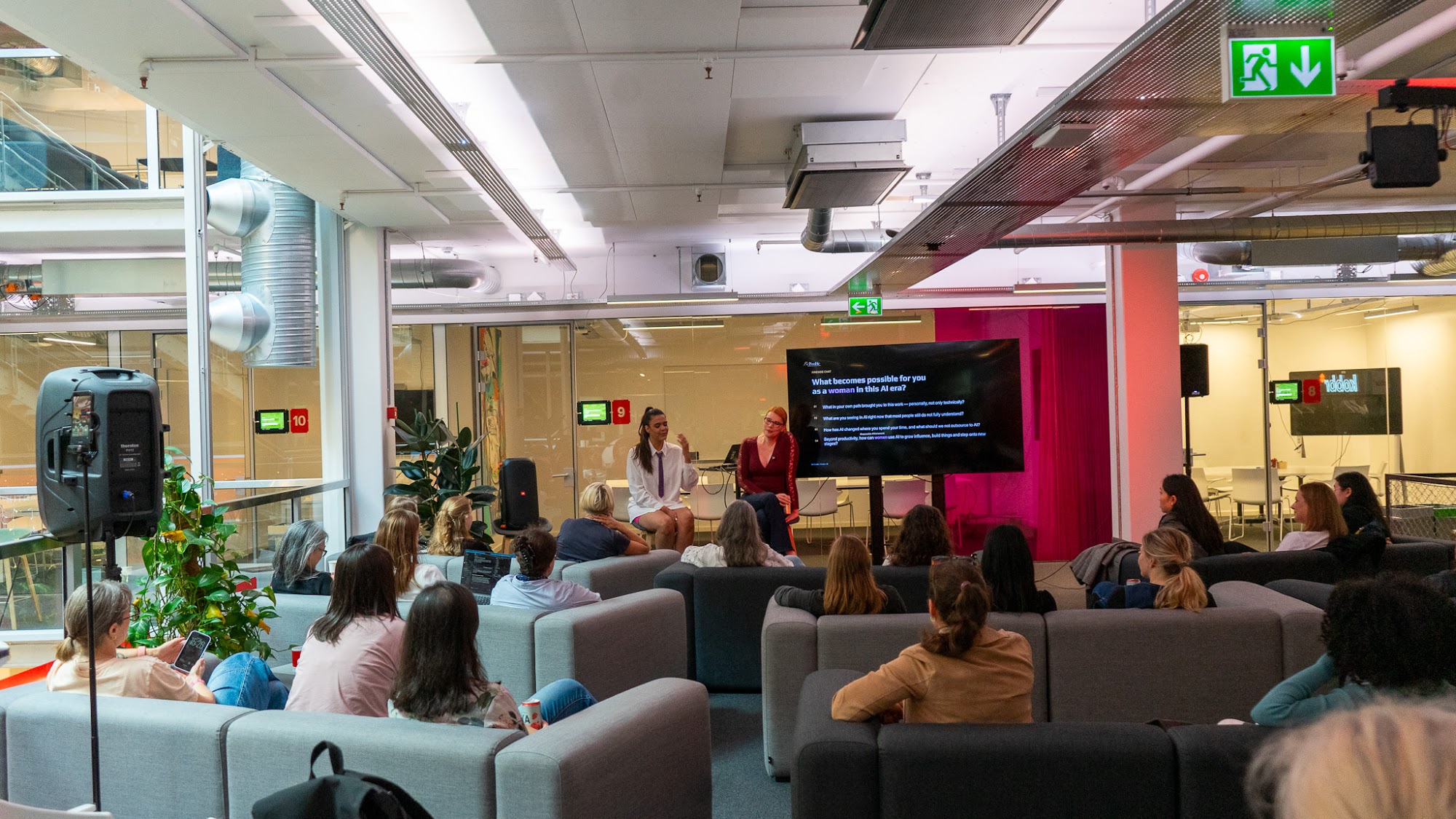 What Becomes Possible for Women with AI event in Oslo, photo 5 of 44